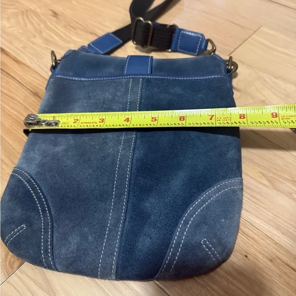 Coach Vintage Blue Suede Crossbody Bag - Picture 6 of 9